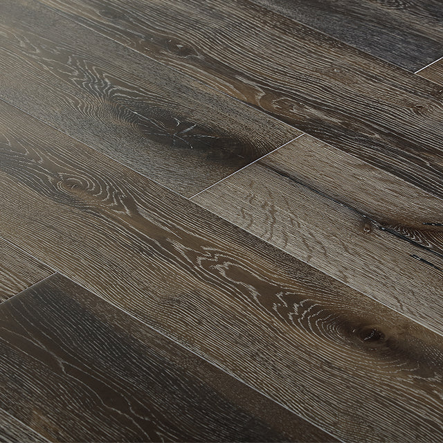 Hardwood Euro Oak Engineered Wood 73.23" x 7.44" x 5/8", 4mm Lusso/205
