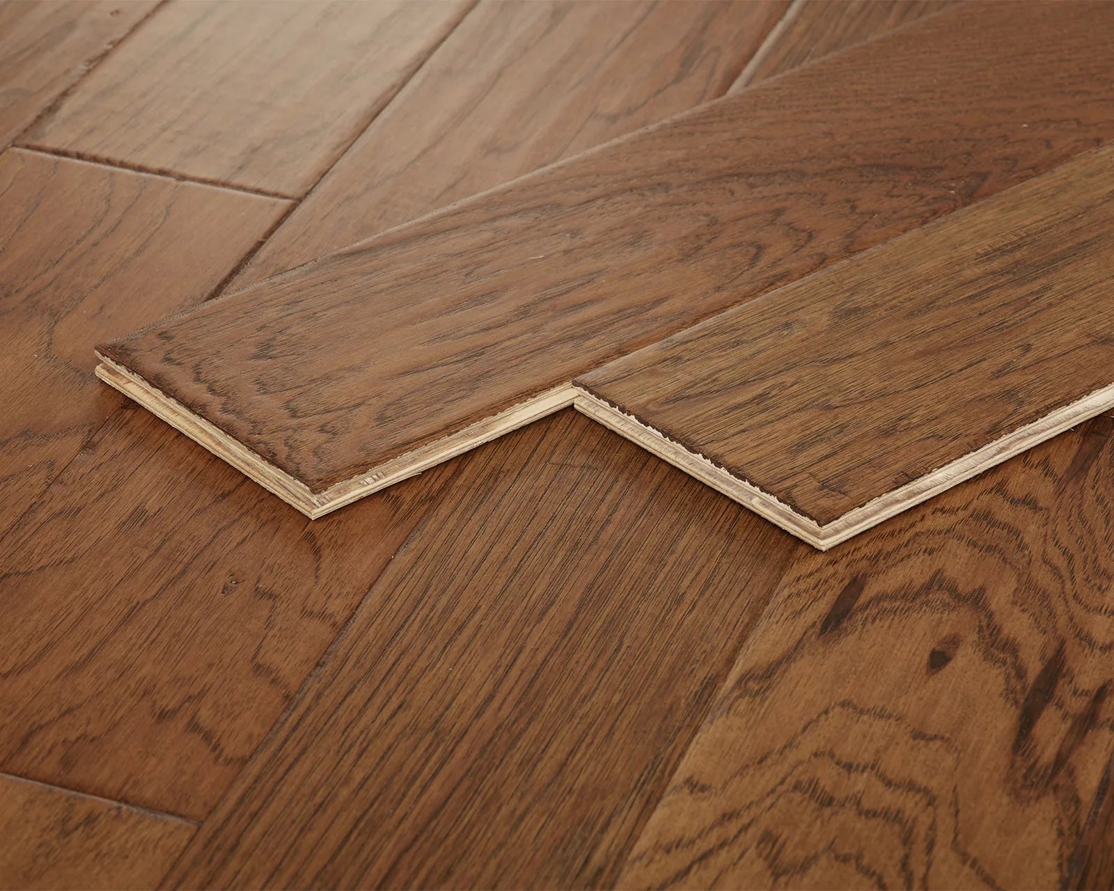 Laminate Autumn Brown Metro Luxe Collection