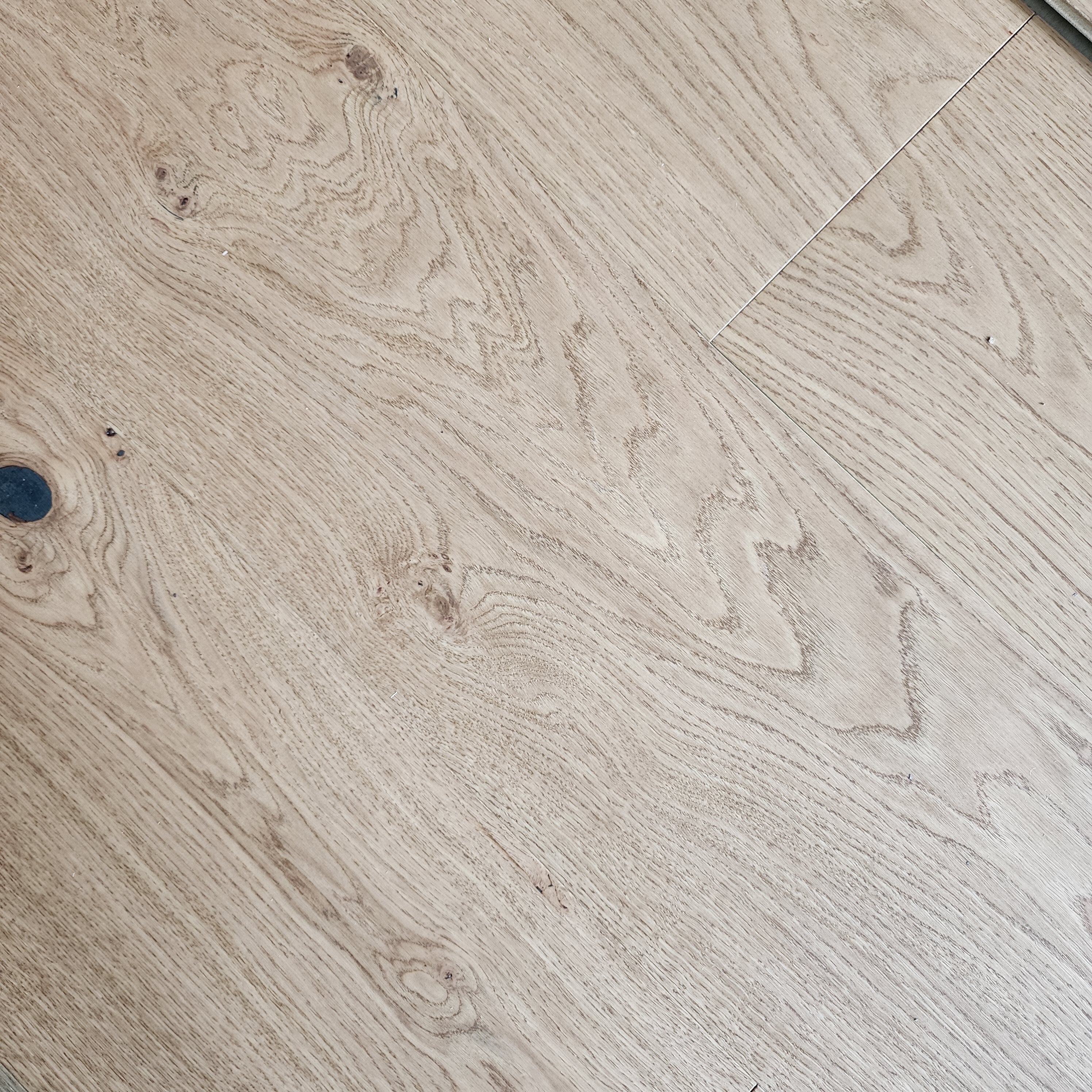 Hardwood BRIGHT FIELDS GRANDE COLLECTION