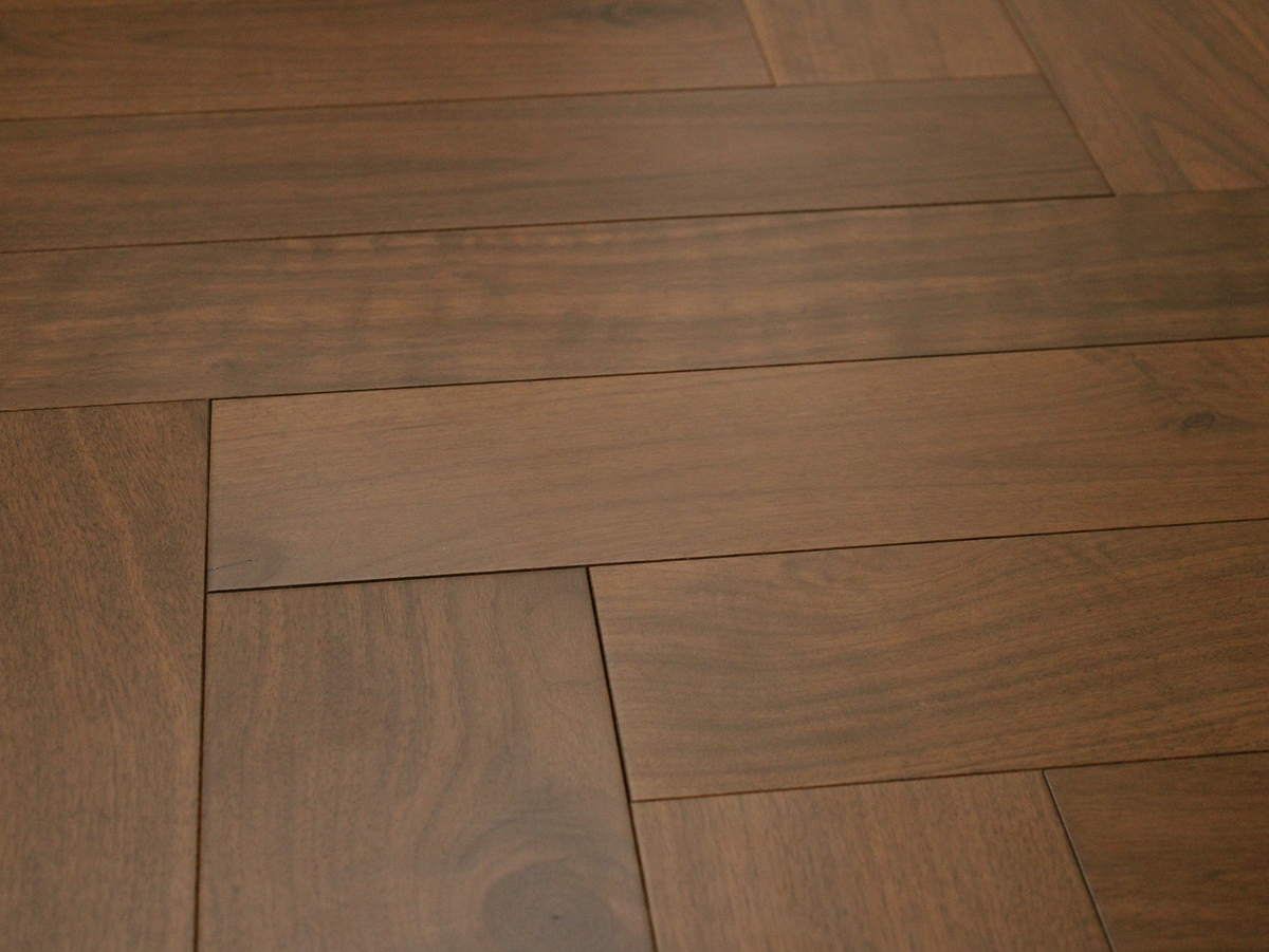Hardwoood WALNUT PIERLAS PROVENCE III HERRINGBONE Collection
