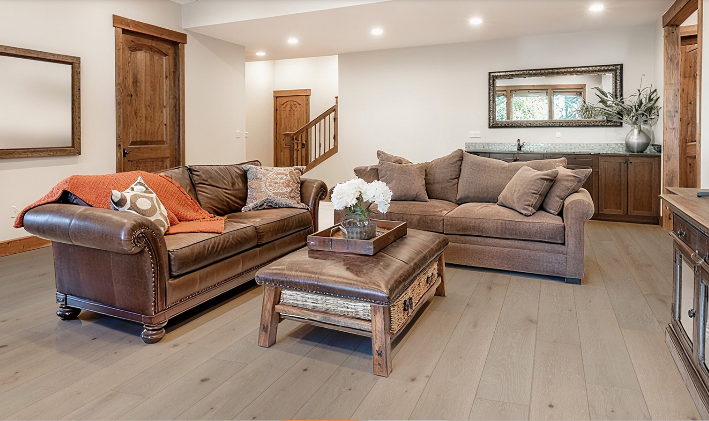 Hardwood Lava 1507 Mantegna Collection