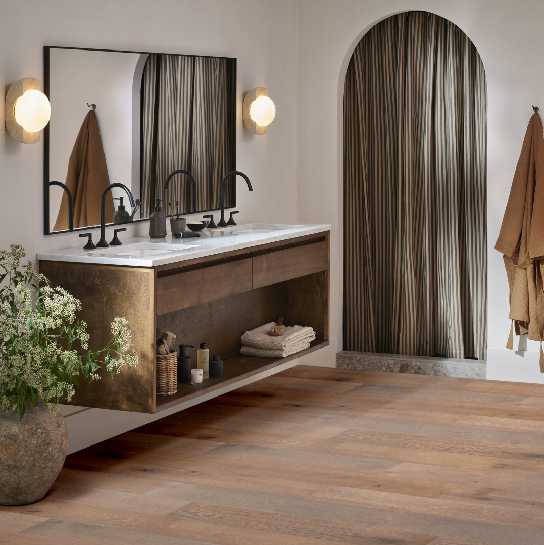 Hardwood Platinum AA848-11099 Anderson Tuftex Wood Metallics II Collection