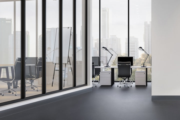 Rubber Wall Base Wallflowers 2 1/2" straight