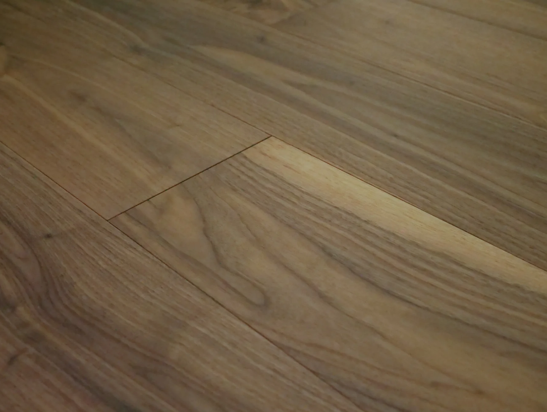 Hardwood WALNUT NATURAL SYLVANIA