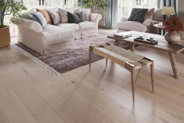Hardwood Clare 1/2″ x 7-1/2″ The Cambridge Collection