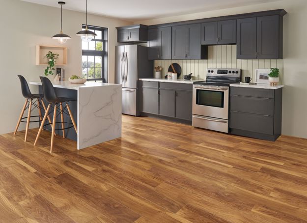 Laminate Natural Hickory BRLT84L13OVL LANDSCAPE TRADITIONS