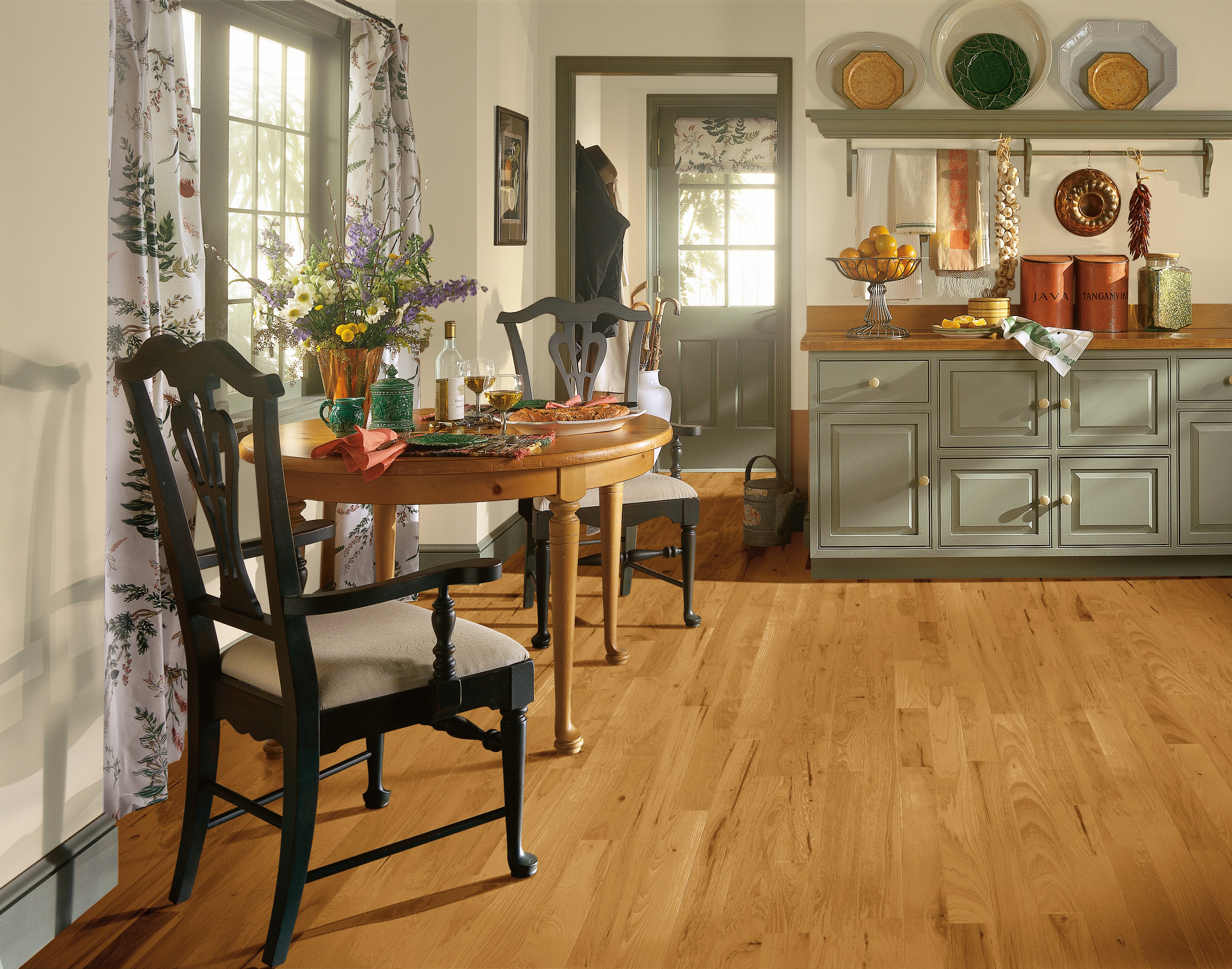 Hardwood Smokey Topaz 4" C4778 American Treasures