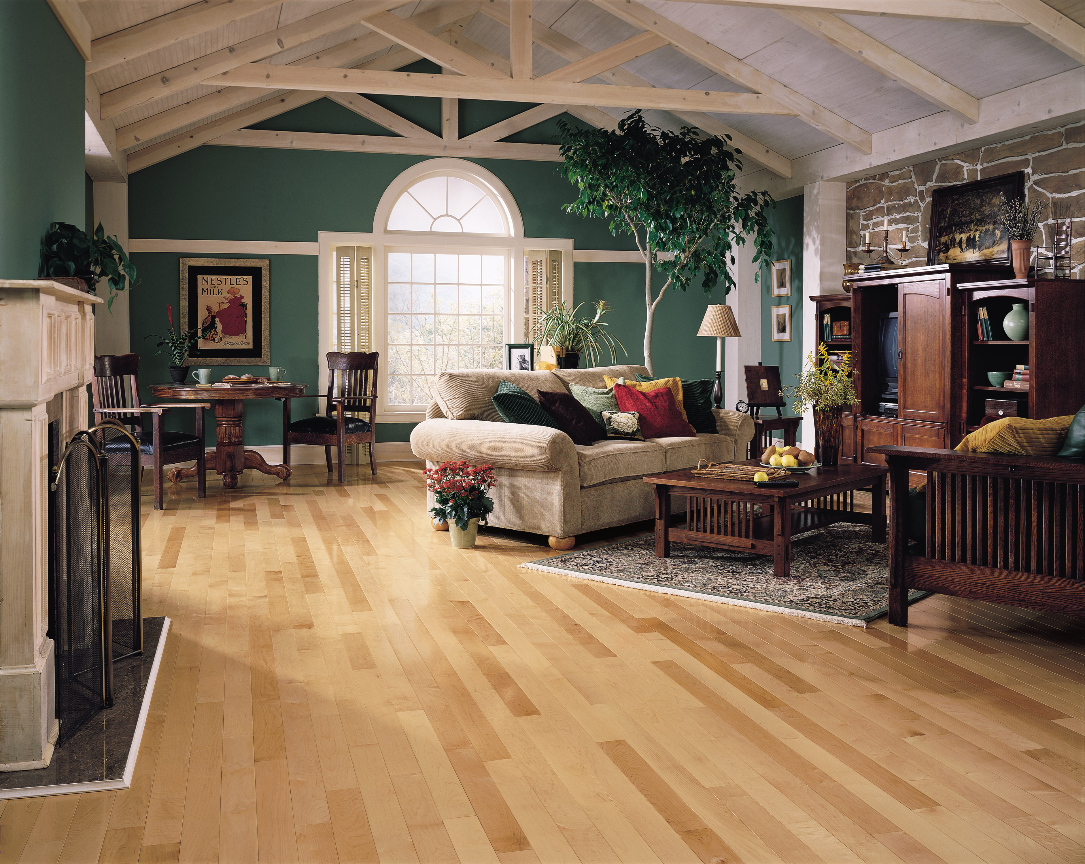 Hardwood Natural 4" CM4700 KENNEDALE PRESTIGE PLANK