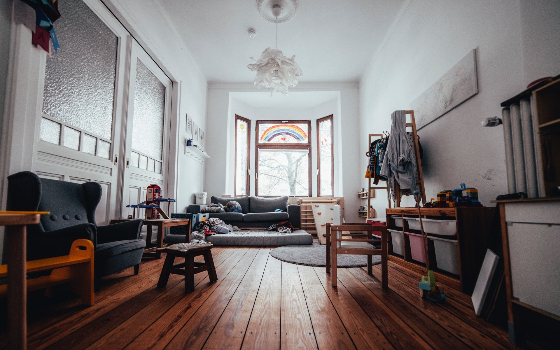 What Direction Should Hardwood Flooring Be Laid?