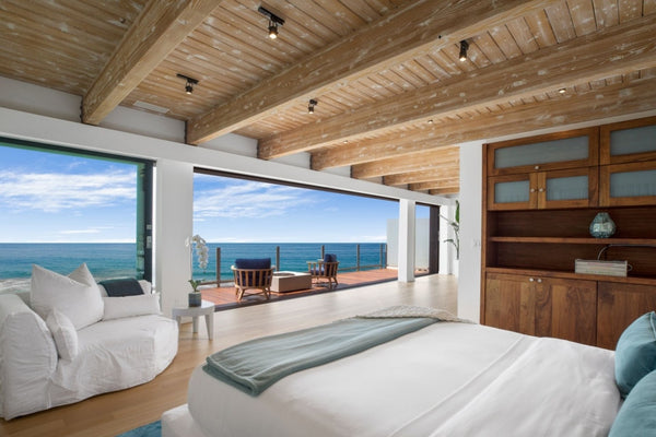 Designing Your Dream Malibu Beach-Style Haven