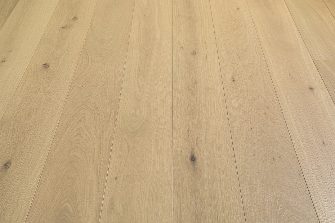 VANDYCK Euro Oak Engineered Wood 74.81"x7.5"x1/2", 2mm Progettista/107 — close-up detail