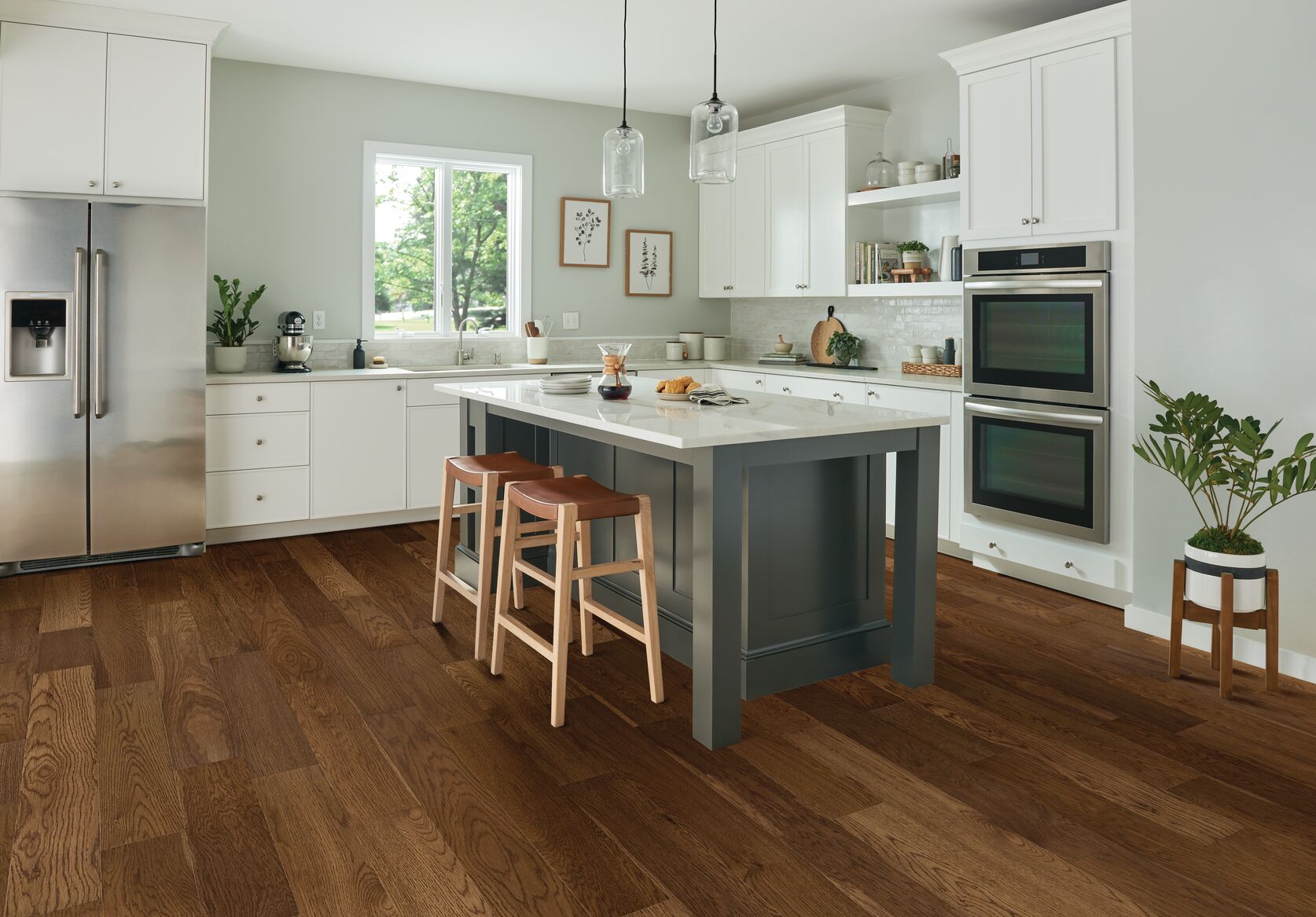 Hardwood Fall Colored Dogwood Pro 7-1/2"