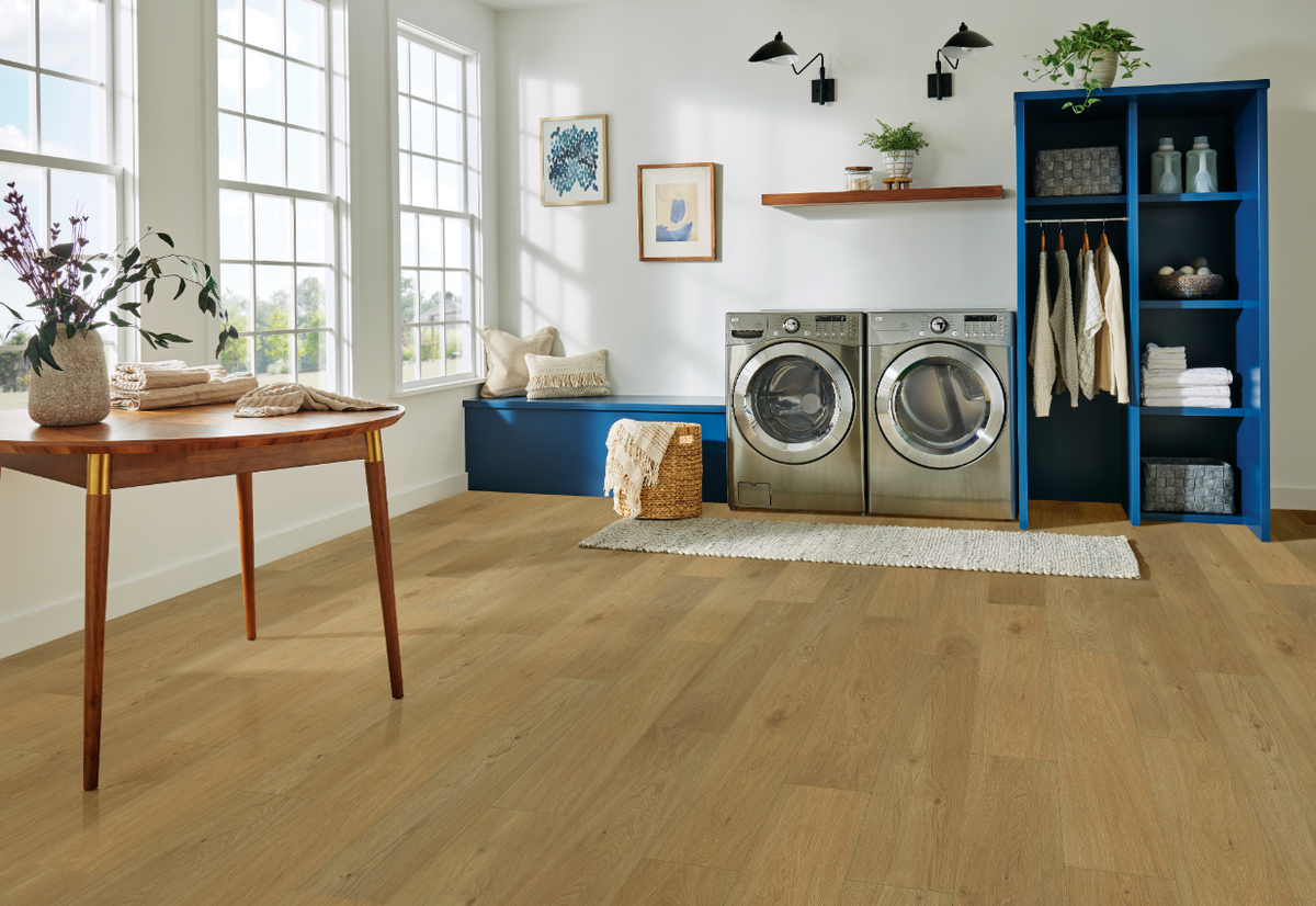 Bruce Golden Oak 7.83" Hybrid Resilient Ingenious Plank