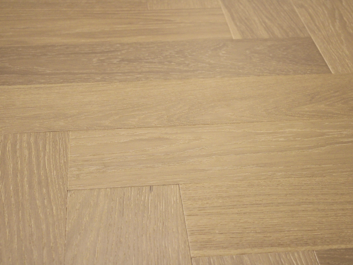 Hardwoood EUROPEAN OAK LAURON PROVENCE III HERRINGBONE Collection