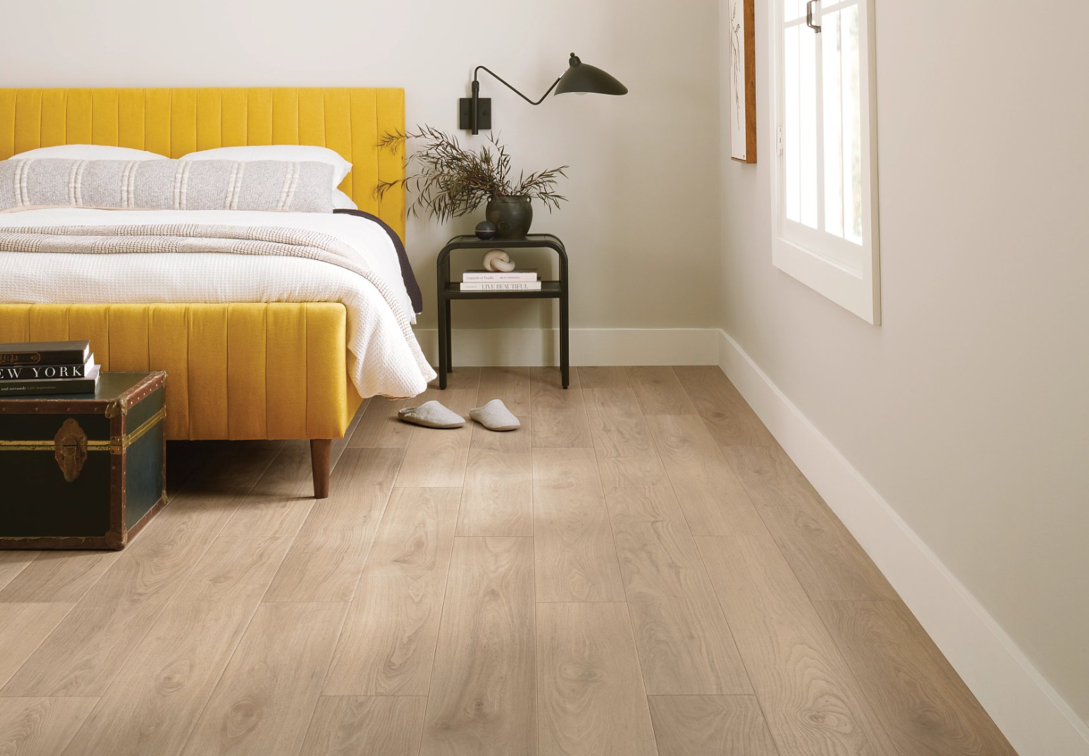 Vinyl Allegiant Walnut VV735_05023 COREtec Originals Premium