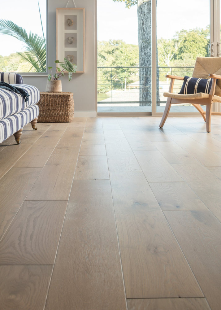 Hardwood Queens Gate AA817-11033 Anderson Tuftex Wood Kensington Collection