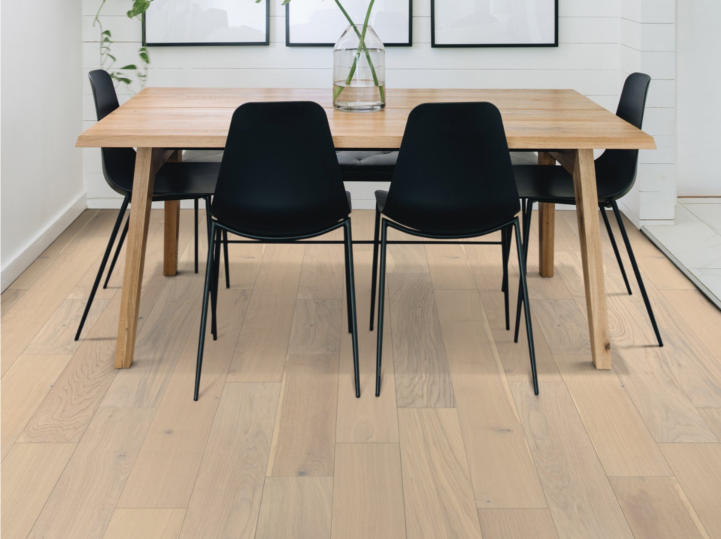 Hardwood Regal AA816-11069 Anderson Tuftex Wood Noble Hall Collection
