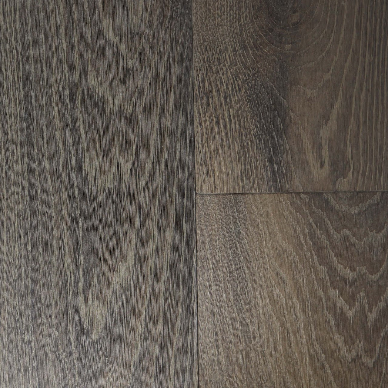 Hardwood  Swiss Coffee  Ma Maison IIII Reactive Stain