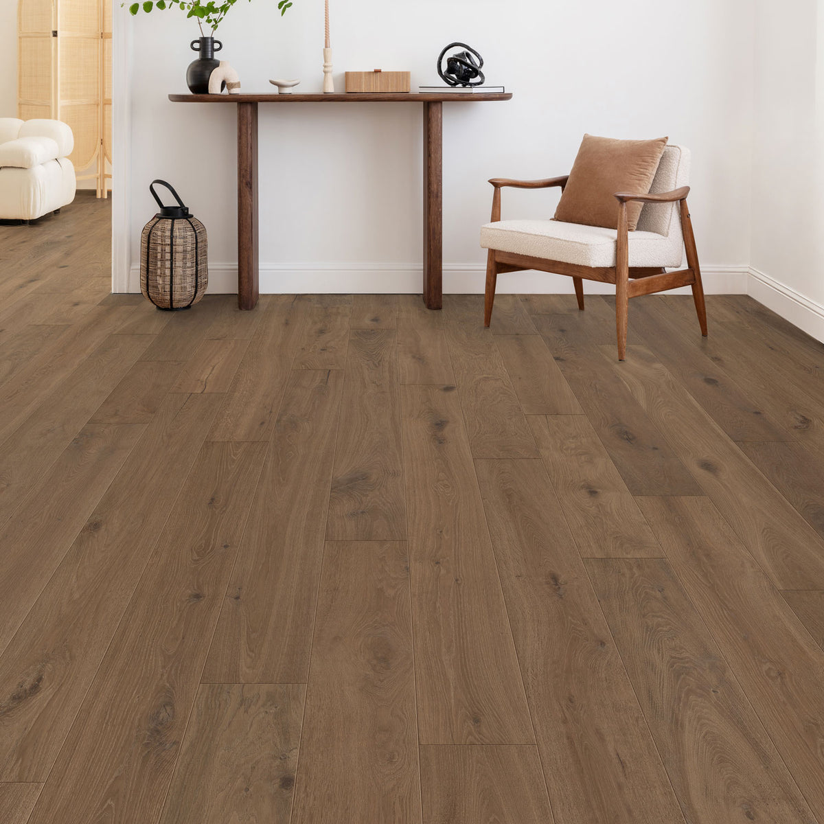 Hardwood Thistle DH675P Artisan Benchmark Collection