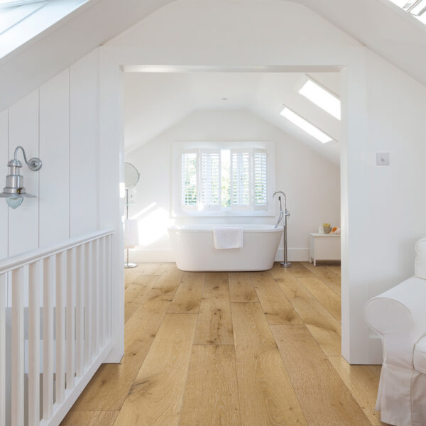 Hardwood Contemporary Calm H2OME - DESIGNER SPLASH OAK COLLECTION