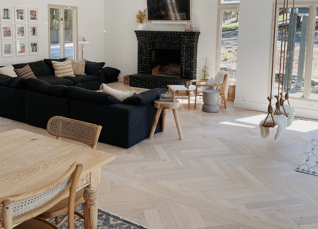 Hardwood DEVERO Lago Collection - Herringbone | Factory Flooring ...