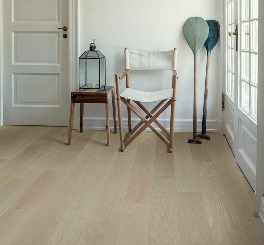 Hardwood Fair Oak Hallmark SERENITY COLLECTION