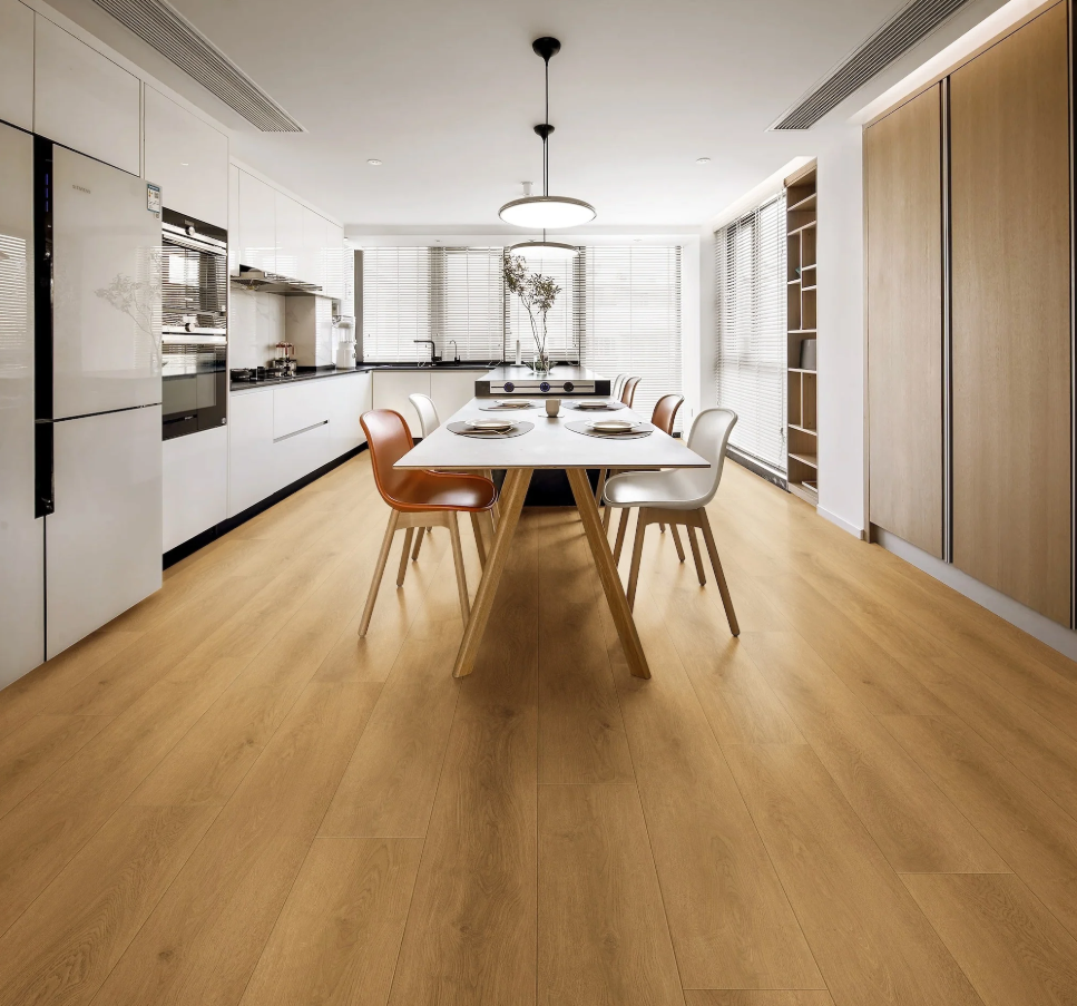 Laminate Hillcrest Tan BESPOKE AC5 / 14MM