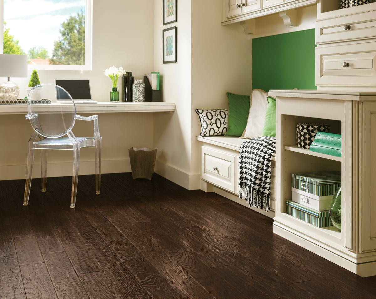 Hartco Brown Bear SAS503 American Scrape Oak
