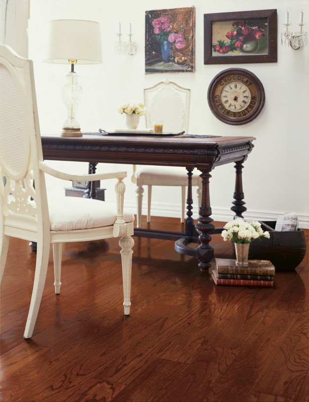 Hardwood Cherry Spice BP421CSLGEE Beckford™ Plank 3" - Oak