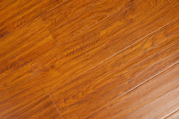 Laminate 1086 GOLDEN OAK.HS Hand Scraped