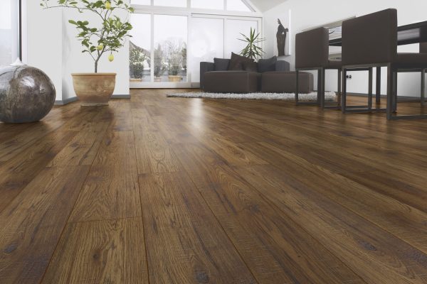 Laminate Old Harbor  7.6″ x 8mm M176391 The Bering Strait Collection