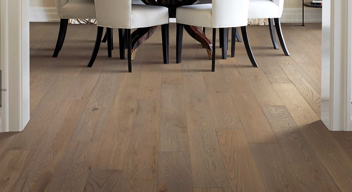 Mohawk Dovetail Oak Modern Classics